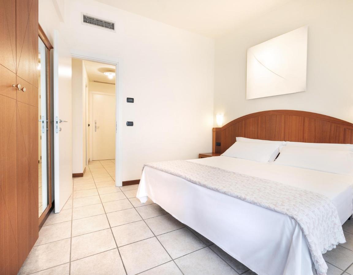 Hotel Bellevue Beach - Sul Mare Milano Marittima Exterior foto